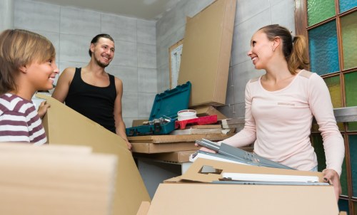 Removal truck suitable for local moving jobs in Kensal Green