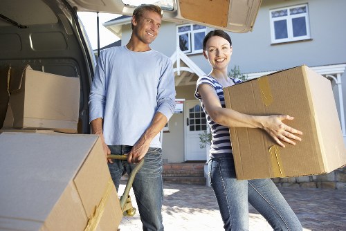 Local moving van service for flat and office transport in Kensal Green
